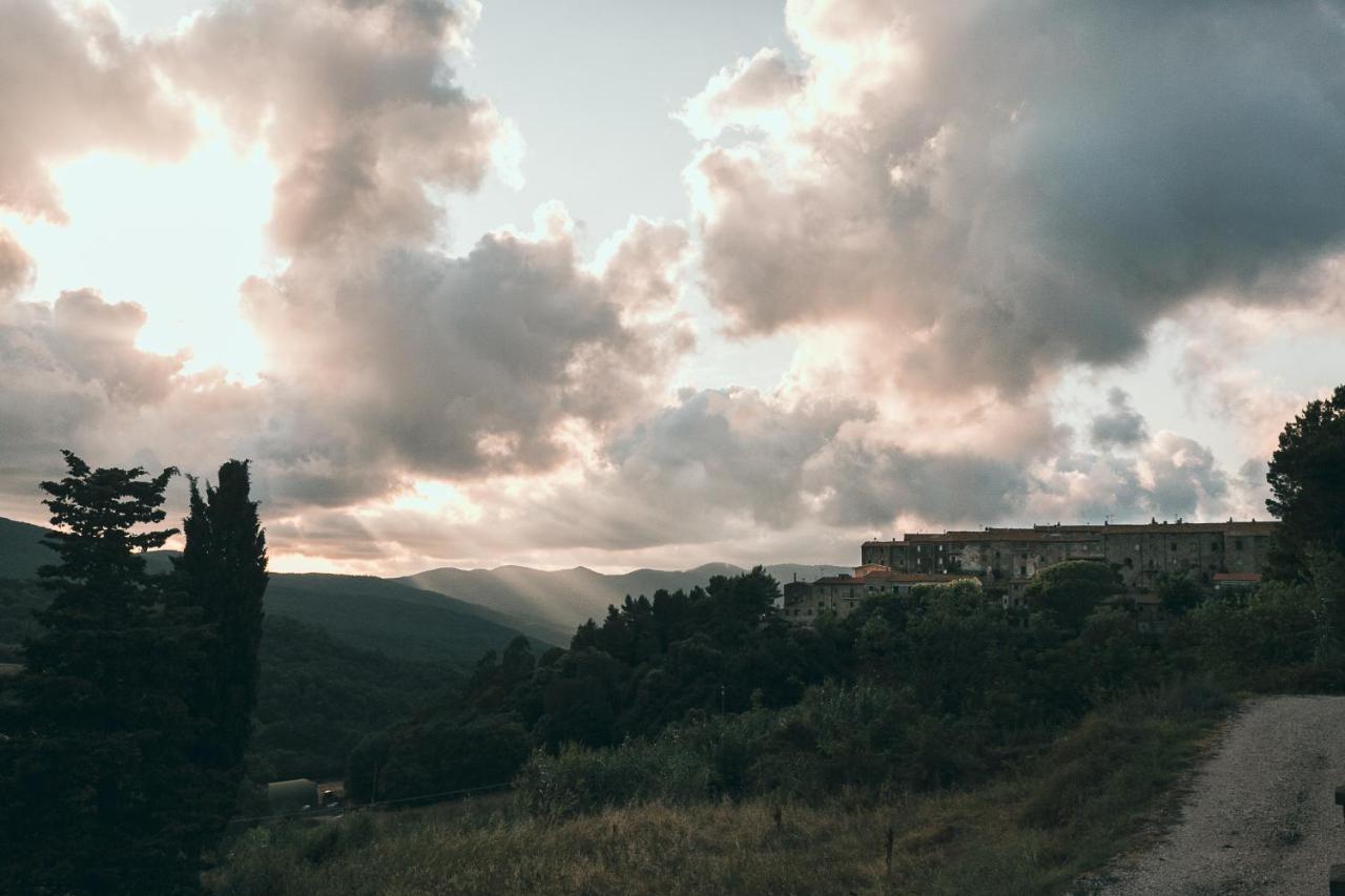 Buongiorno Maestra Di Monteverdi Marittimo, Borgo Di Canneto Canneto  ภายนอก รูปภาพ
